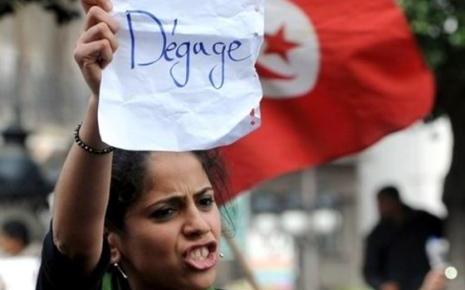 Tunis, 14 janvier 2011… Bande son réalisée pour la performance du chorégraphe Radhouane El Meddeb.